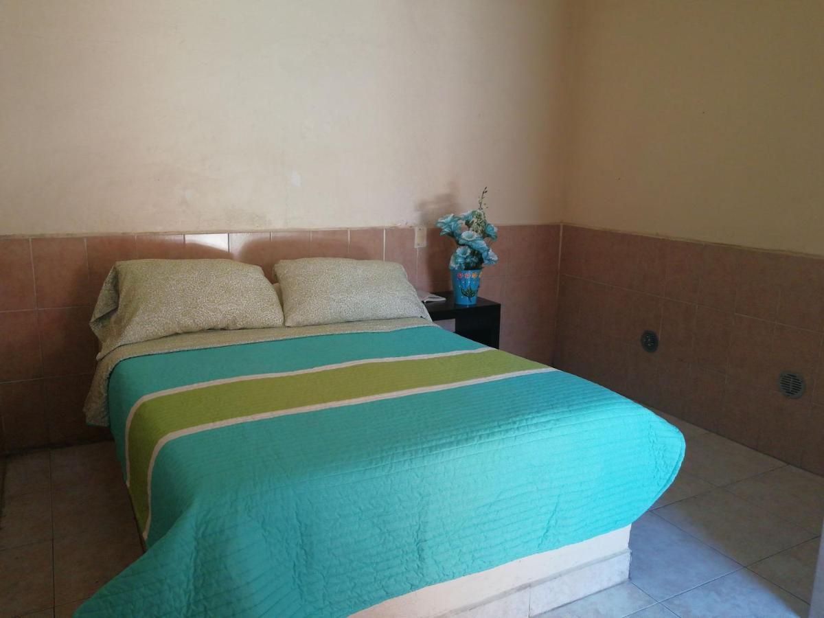 קרטרו Hotel Cuauhtemoc מראה חיצוני תמונה