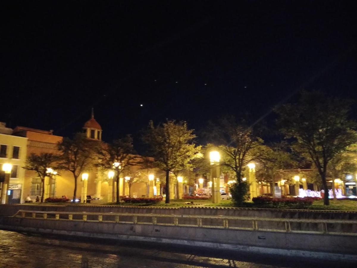 קרטרו Hotel Cuauhtemoc מראה חיצוני תמונה