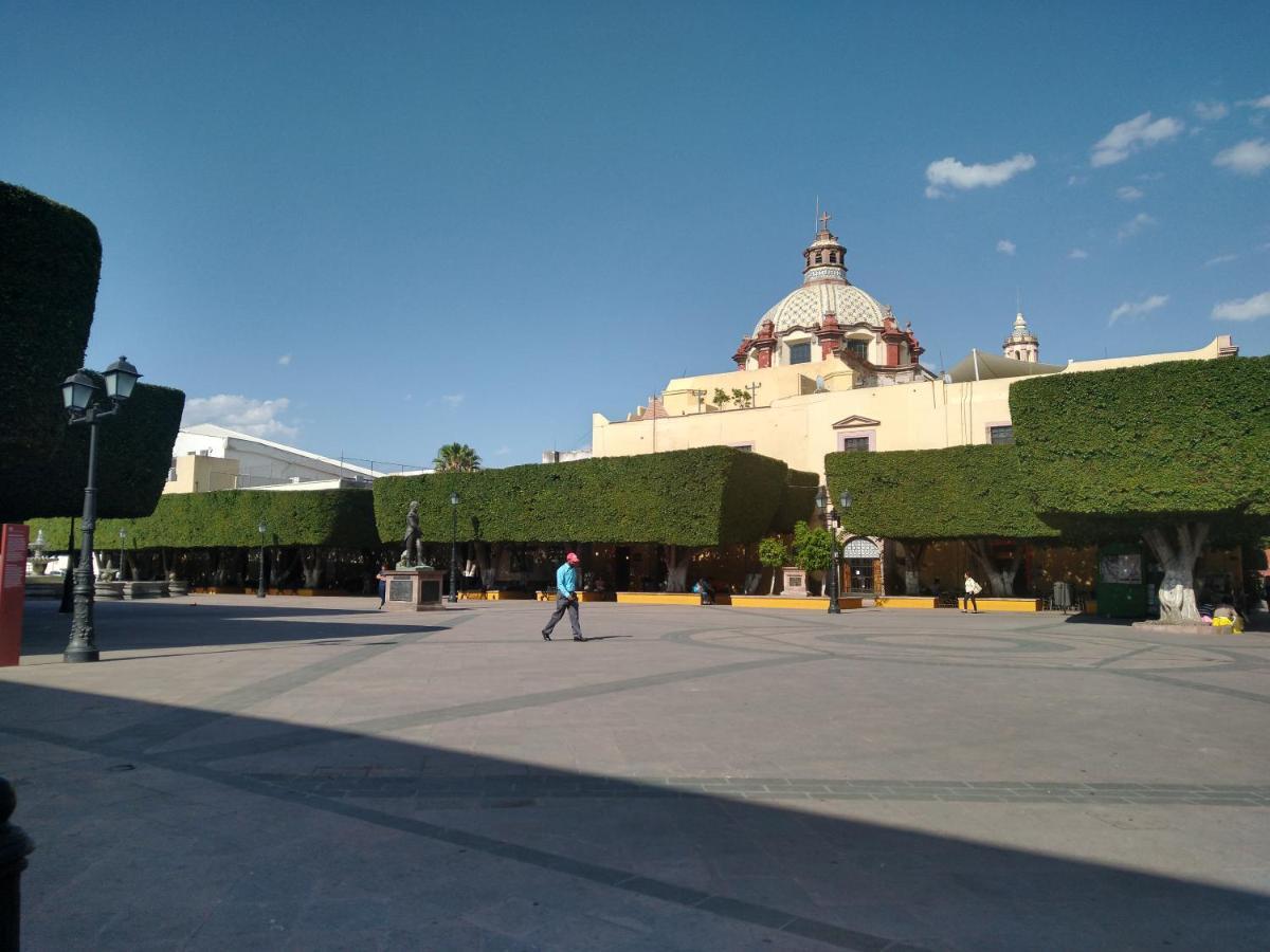 קרטרו Hotel Cuauhtemoc מראה חיצוני תמונה