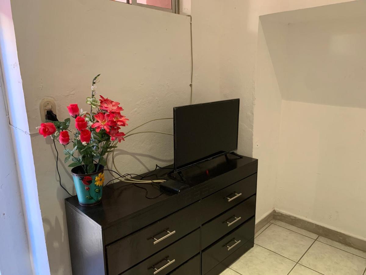 קרטרו Hotel Cuauhtemoc מראה חיצוני תמונה