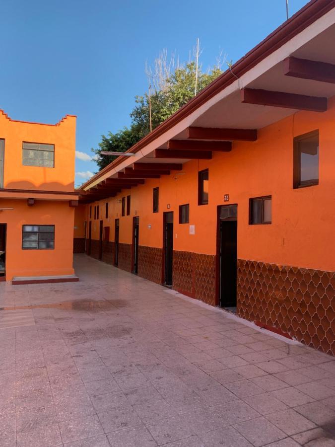קרטרו Hotel Cuauhtemoc מראה חיצוני תמונה