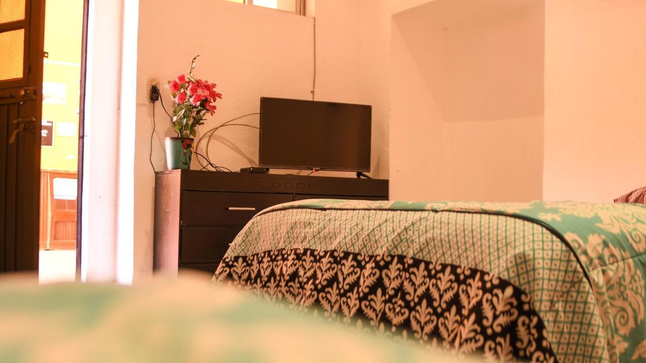 קרטרו Hotel Cuauhtemoc מראה חיצוני תמונה